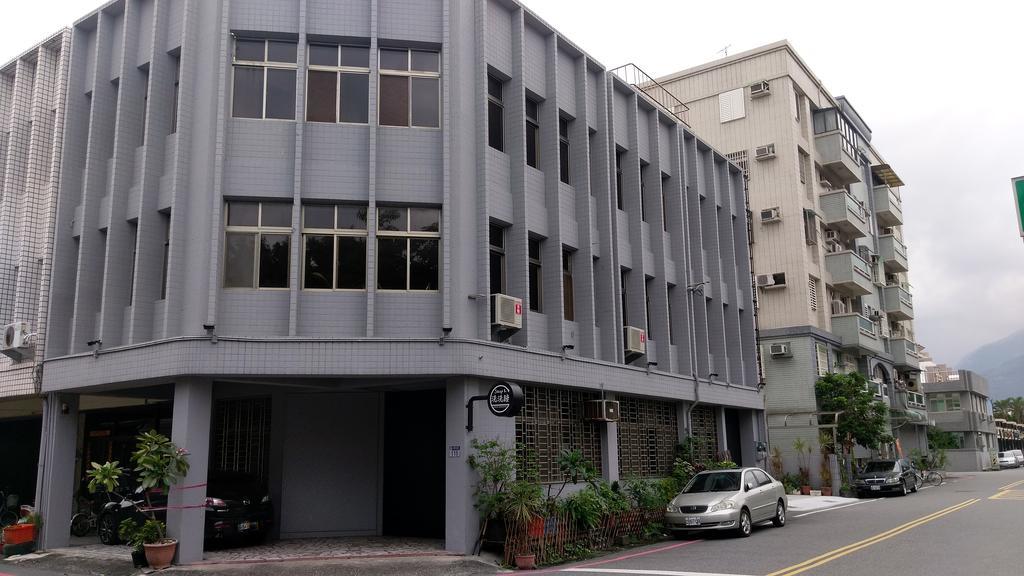 Sleep In Guest House Hualien City Exterior foto
